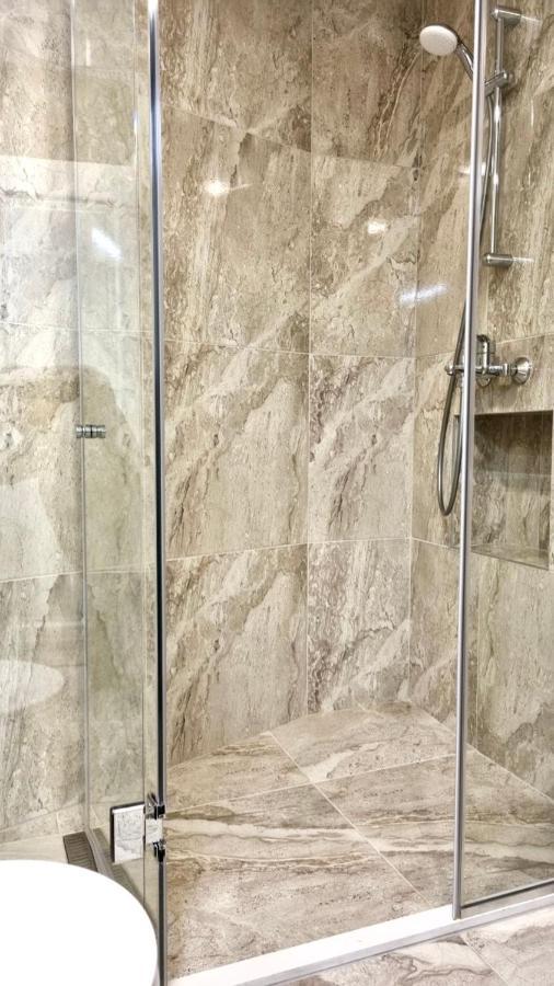 Old Town City Center Apartment Ruse Bagian luar foto