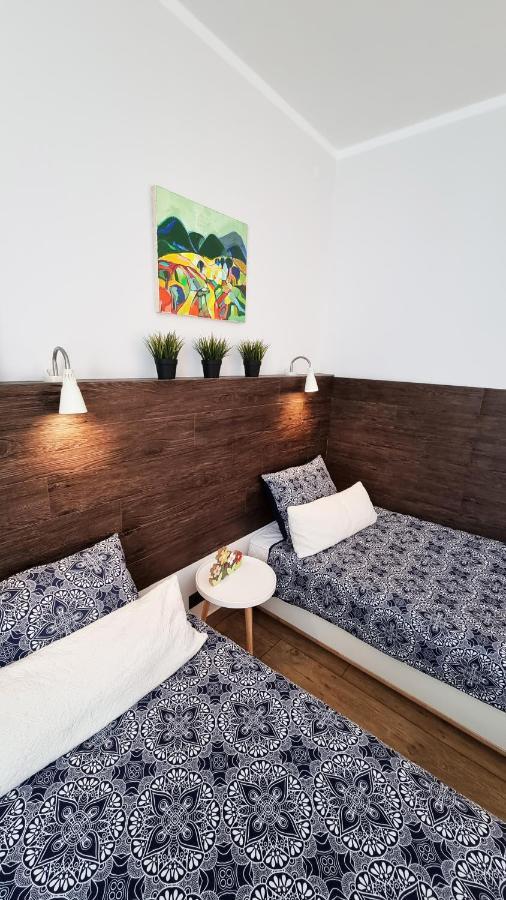 Old Town City Center Apartment Ruse Bagian luar foto